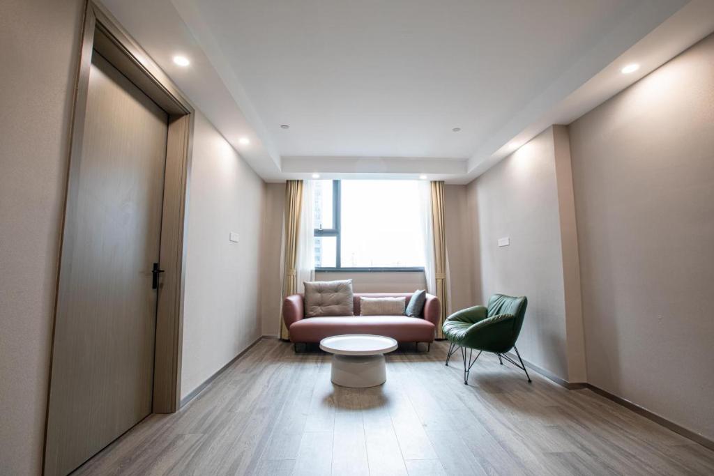 Posezení v ubytování Ruilan Grandyard Hotel