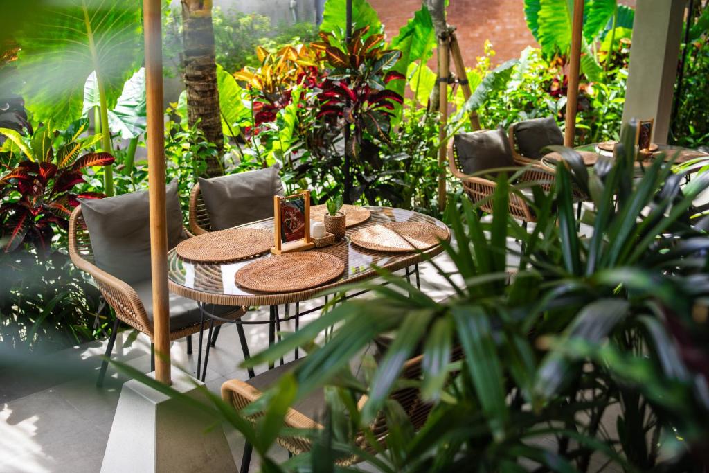 Zahrada ubytování Kahayana Suites Ubud
