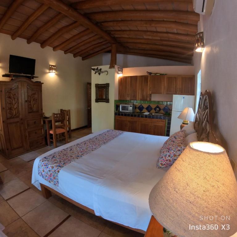 Casa Virgilios B&B - 阳台的三个房间