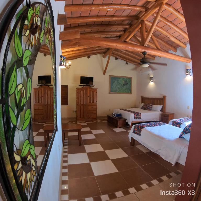 Casa Virgilios B&B - 阳台的家庭套房