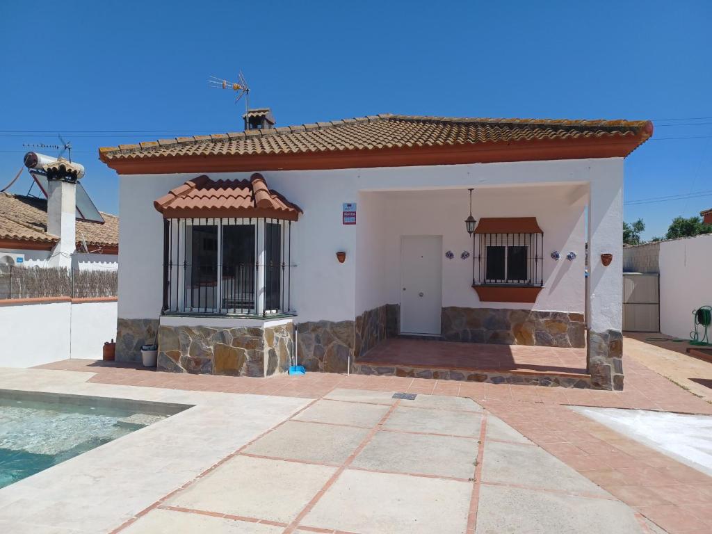 Bazén v ubytování Villa TRANQUILA nebo v jeho okolí