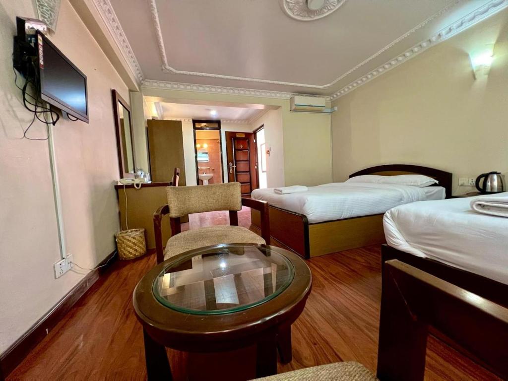 Taleju Grand Hotel - Suite Junior