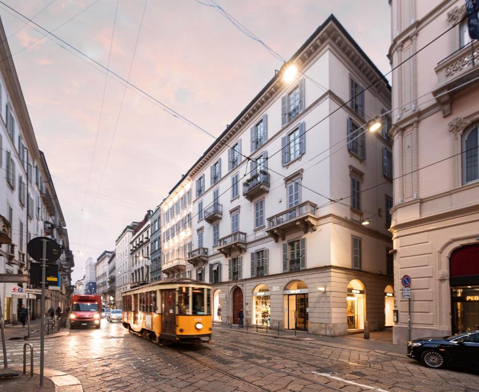 DOMYA - Manzoni 25 photo