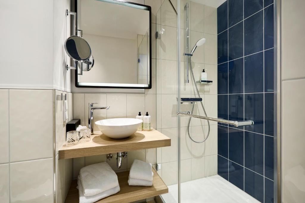 June Six Hotel Hannover City - Resim 14