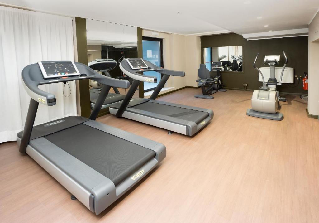 Fitness centrum a/nebo fitness zařízení v ubytování Hotel Soperga