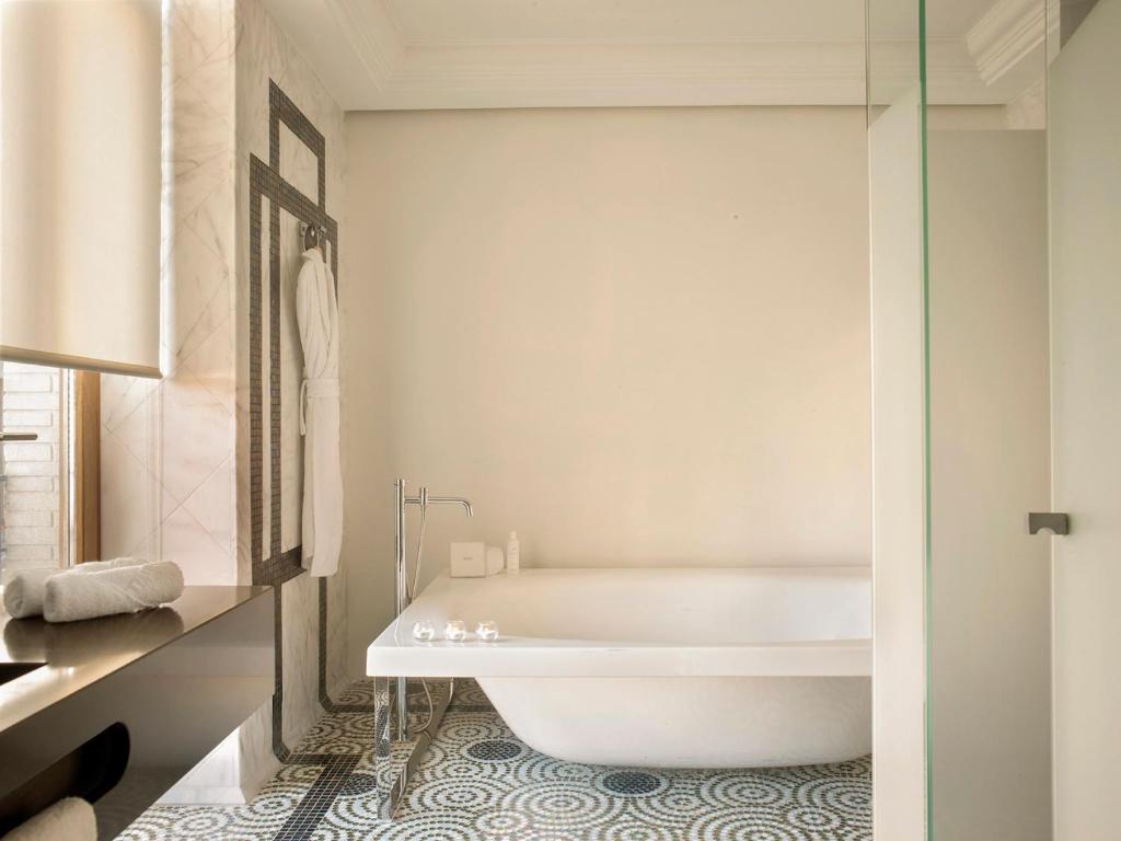 Hotel Único Madrid, Small Luxury Hotels - Resim 42