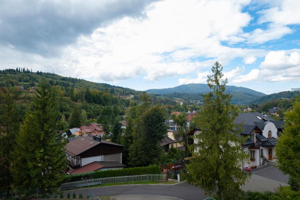 Nespecifikovaný výhled na hory nebo výhled na hory při pohledu z apartmánu