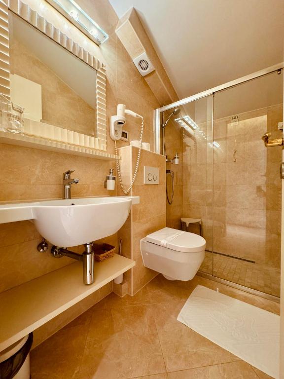 Koupelna v ubytování Boutique Hotel Oasi