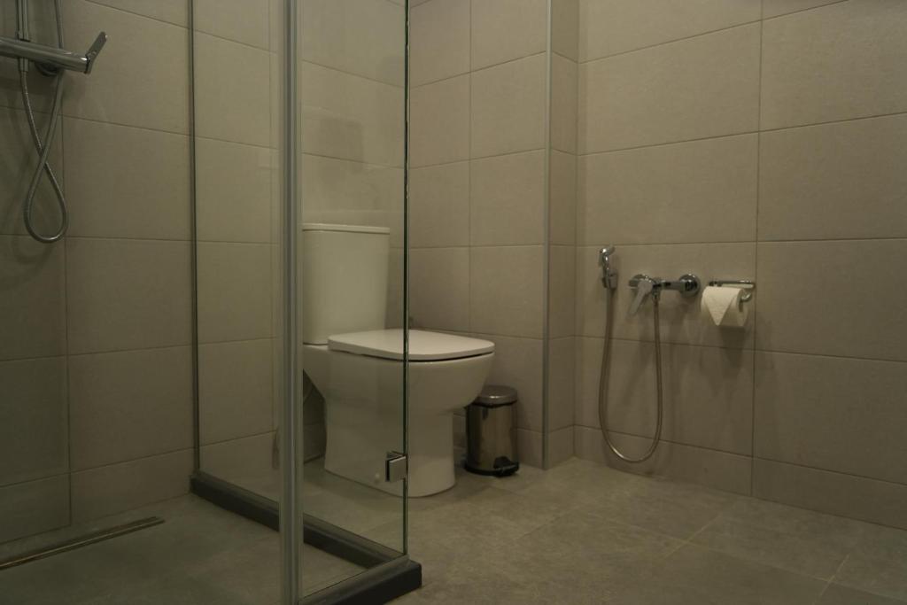 Koupelna v ubytování Eikon Apartments Abastumani