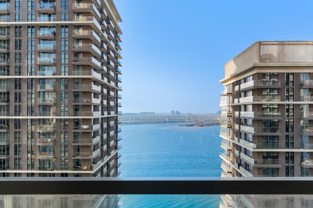 Seaside Lux Retreat 2-BR Private Beach - Resim 25