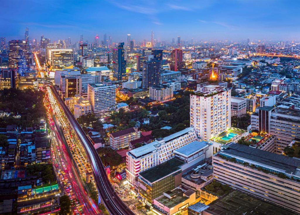 Evergreen Place Siam by UHG - Resim 2