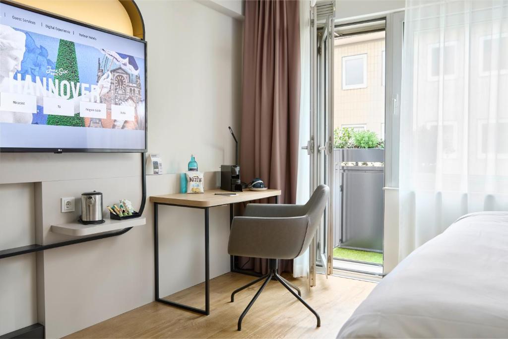 Postel nebo postele na pokoji v ubytování June Six Hotel Hannover City