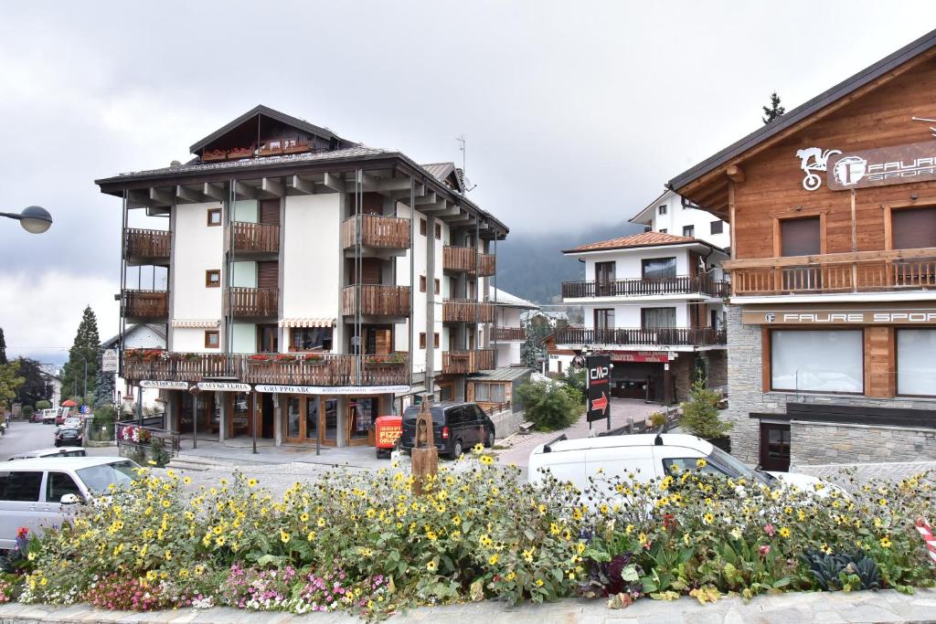 Φωτογραφία από το άλμπουμ του Casa Picanto - Low-Budget Apartments σε Sauze dʼOulx