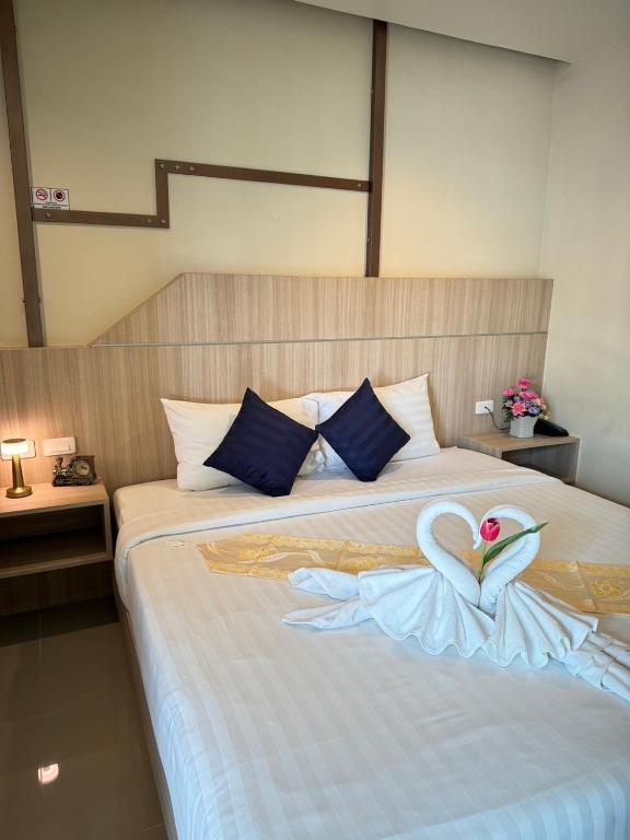 The Way Patong Hotel - Resim 12