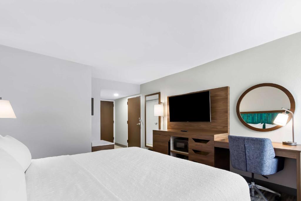 Hampton Inn Washington photo