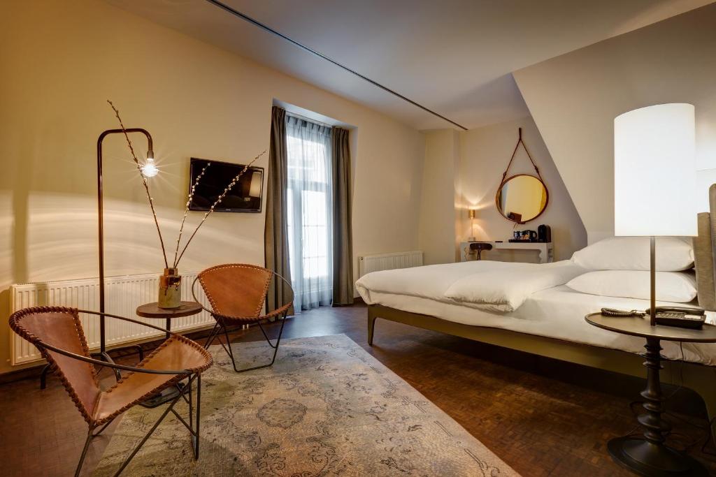 Hotel V Nesplein, Amsterdam – Tarifs 2024