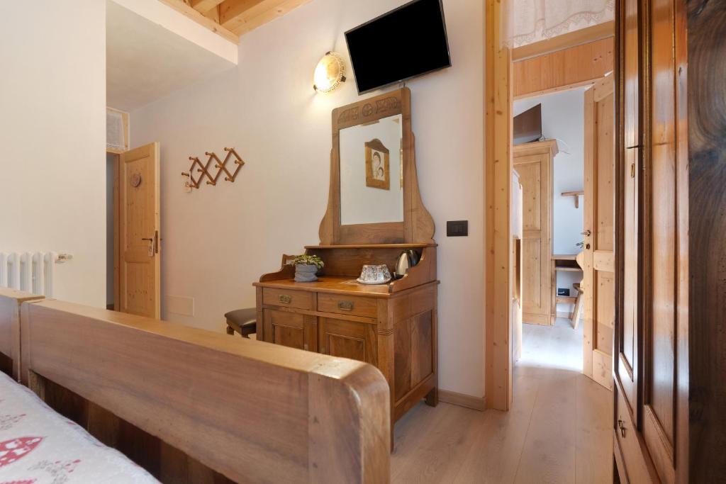 TV a/nebo společenská místnost v ubytování Agritur Maso Pan