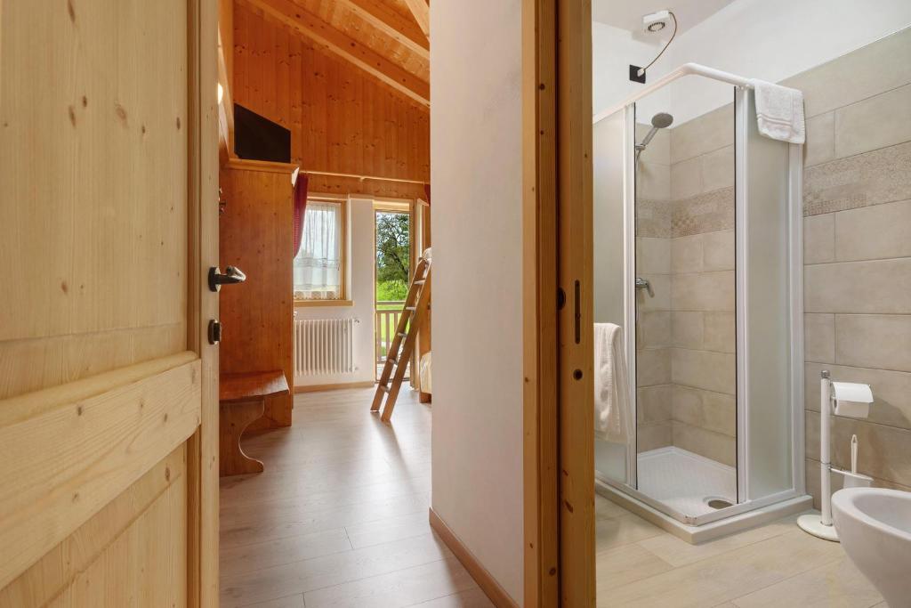 Koupelna v ubytování Agritur Maso Pan