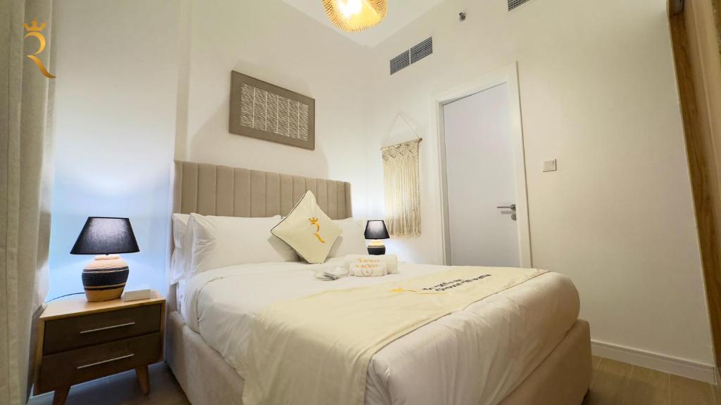 تصویر اتاق‌های 2BR Masdar City - Serene Eco Stay with Pool - تصویر ۲