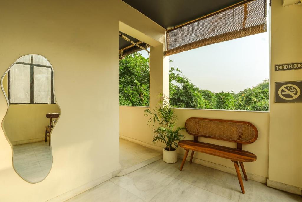 Balcone o terrazza di Minimalist One Hauz Khas Village