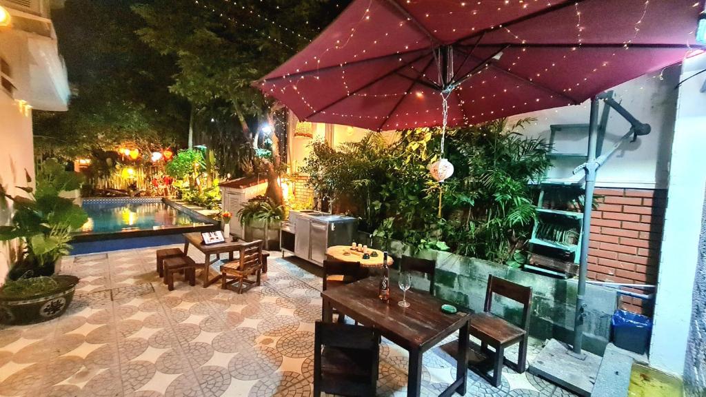 Bazén v ubytování Minh Trang Villa Hoi An -BBQ Garden nebo v jeho okolí