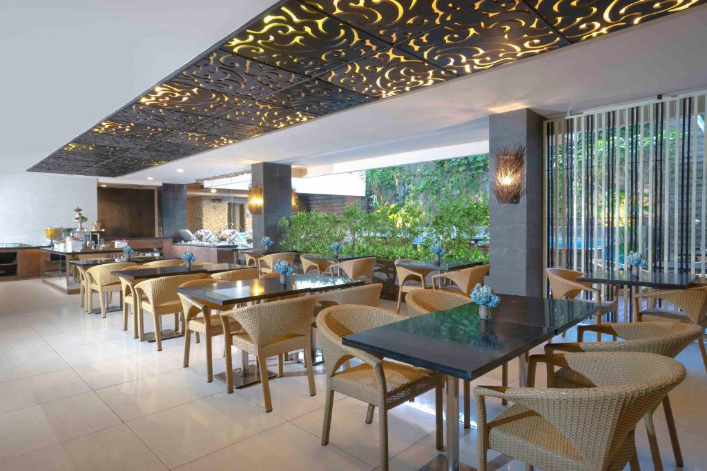 Posezení v ubytování Solaris Hotel Kuta