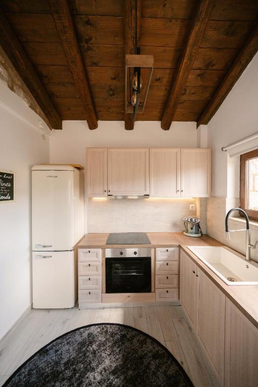 Kuchyň nebo kuchyňský kout v ubytování Cloud9 Chalet