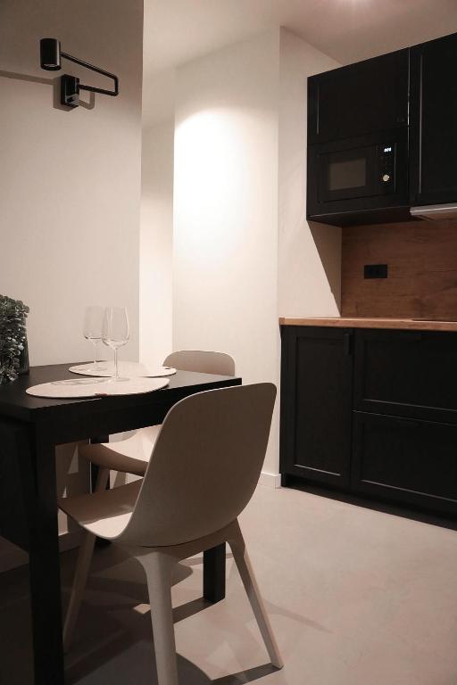 PaMar Downtown Apartments - 17