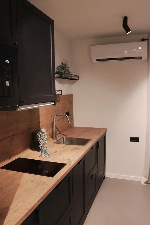 PaMar Downtown Apartments - 18