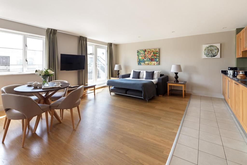 Marlin Apartments Commercial Road - Limehouse - 