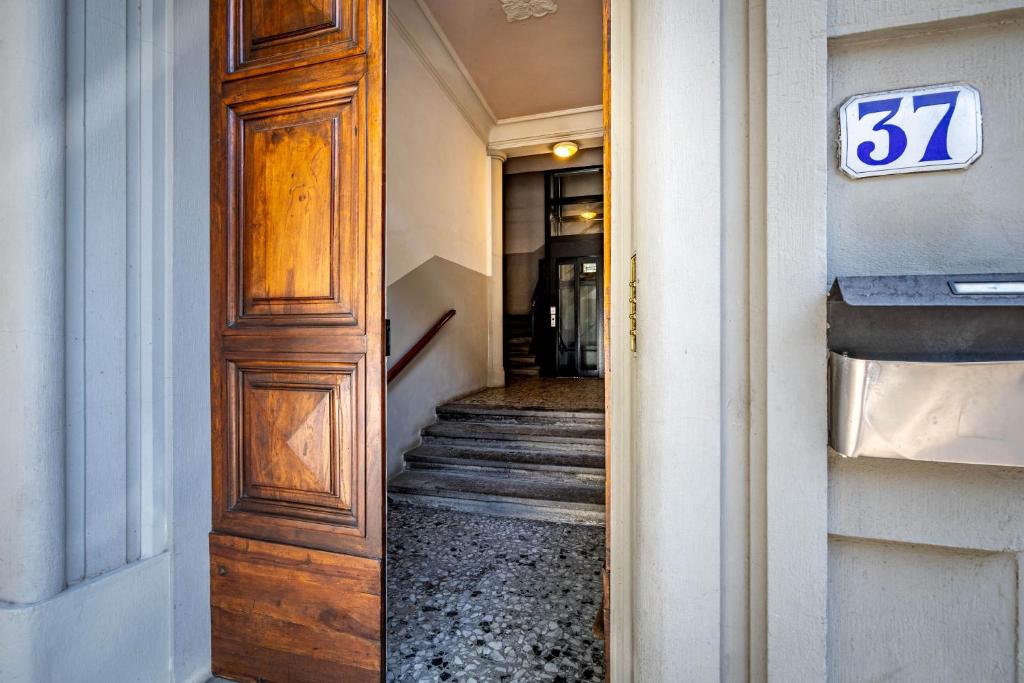 Foto dalla galleria di YD elegant apt with garden a Firenze