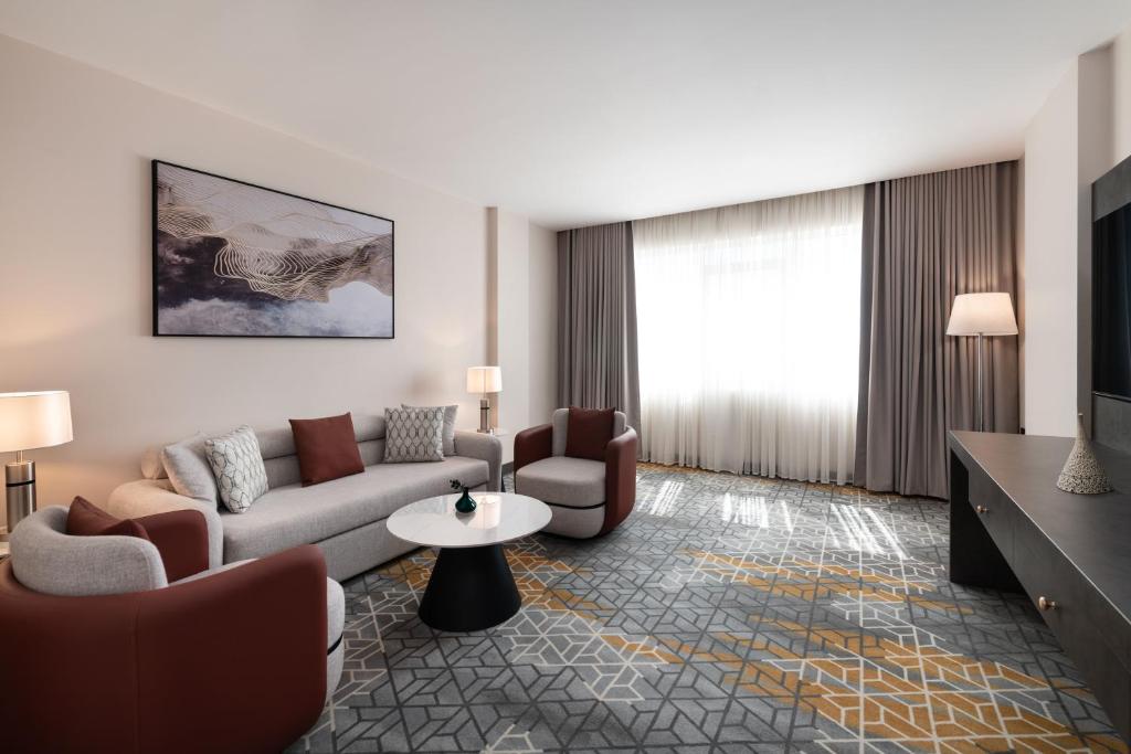 Posezení v ubytování Enala Hotel- Umluj
