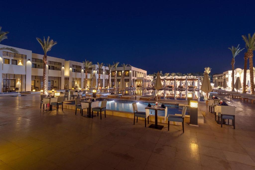 Бассейн в Sentido Reef Oasis Aqua Park Resort или поблизости