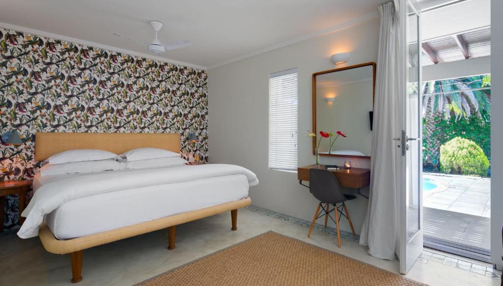 Cape Standard Guest Houseにあるベッド