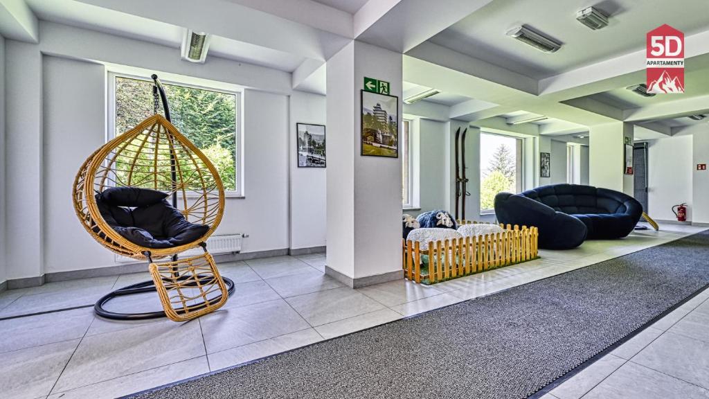Posedenie v ubytovaní Apartament SPA 44 Resort Kozubnik blisko Szczyrk- 5D Apartamenty