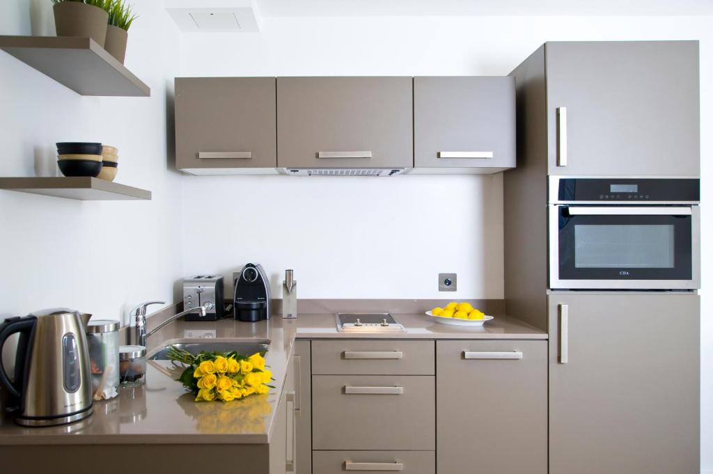 The Rosebery by Supercity Aparthotels - One-Bedroom Suite