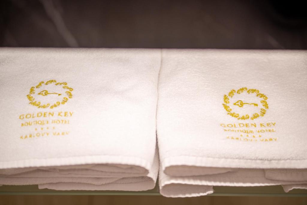 Golden Key Boutique Hotel - 6