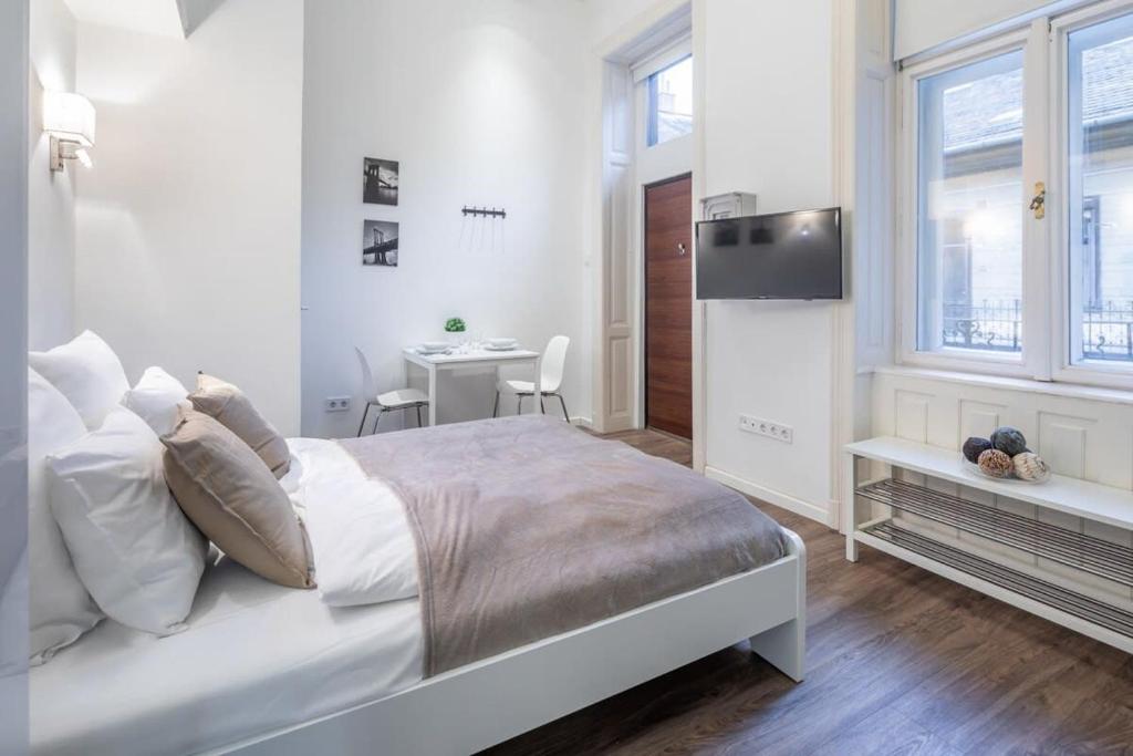 Charming apartment at central location 1067 Budapest, Szondi utca 9 kép - 1