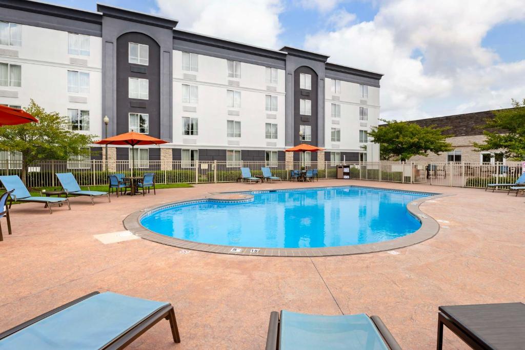 Best Western Premier Richmond City Gateway, Richmond (updated