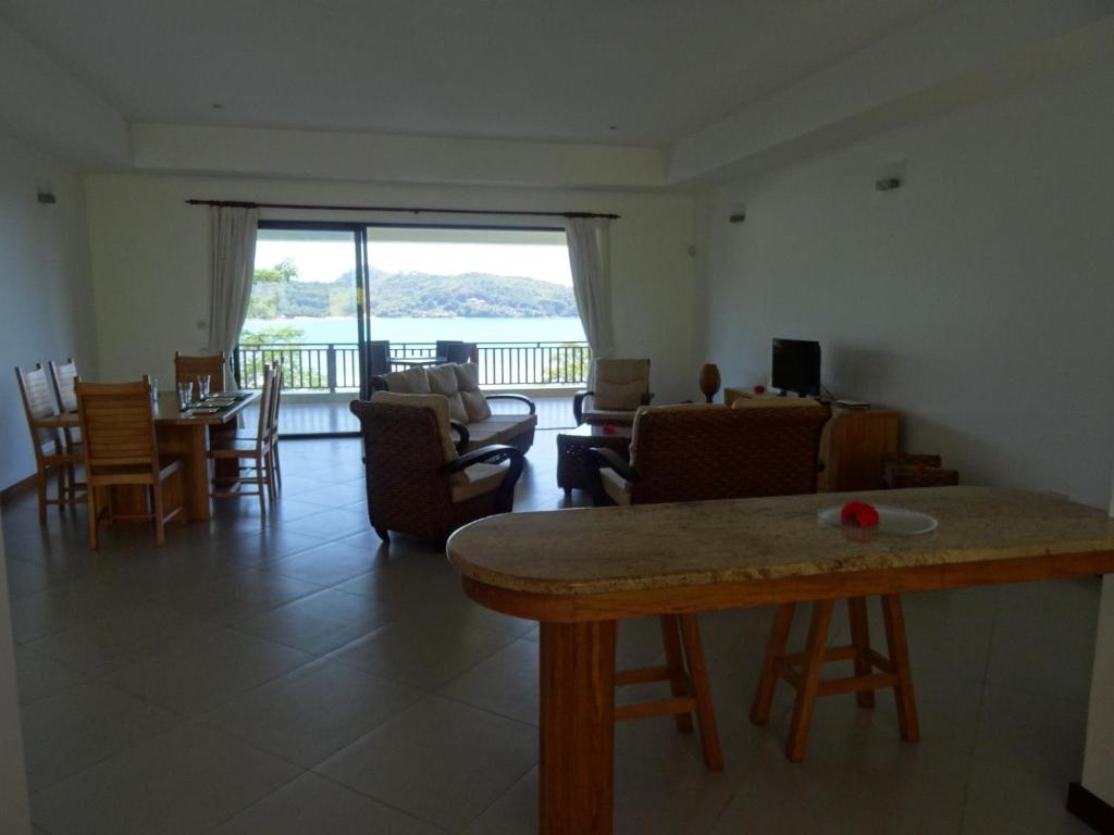 Posezení v ubytování Sailfish Beach Villas