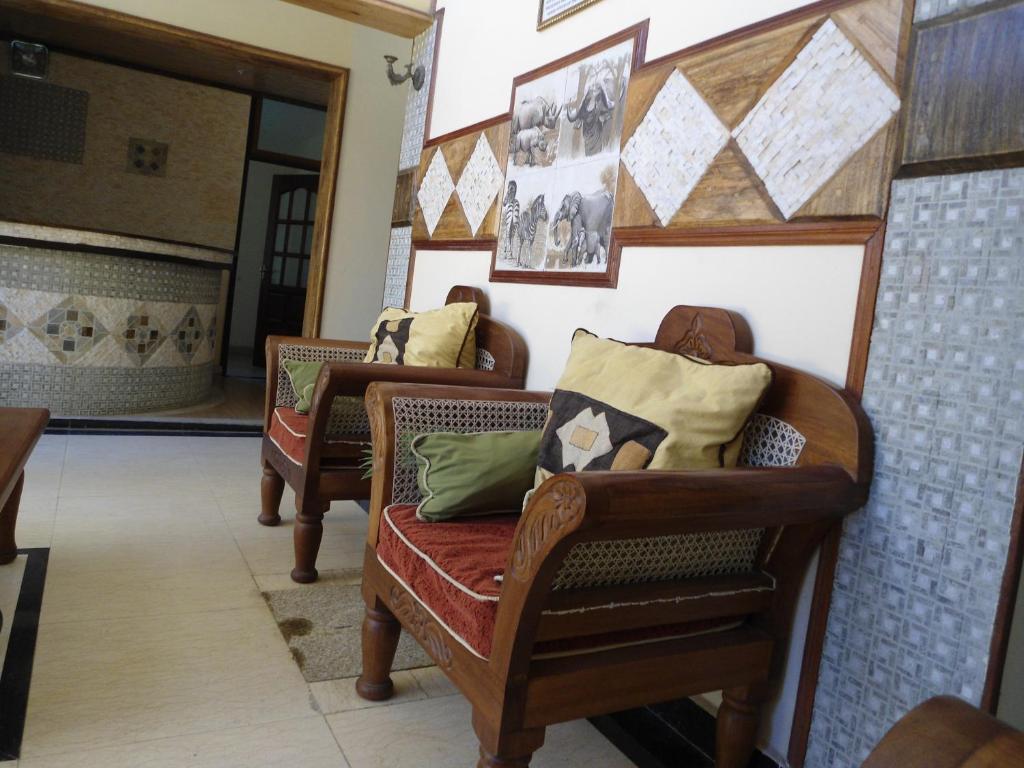 Posezení v ubytování Lambada Holiday Resort Mombasa