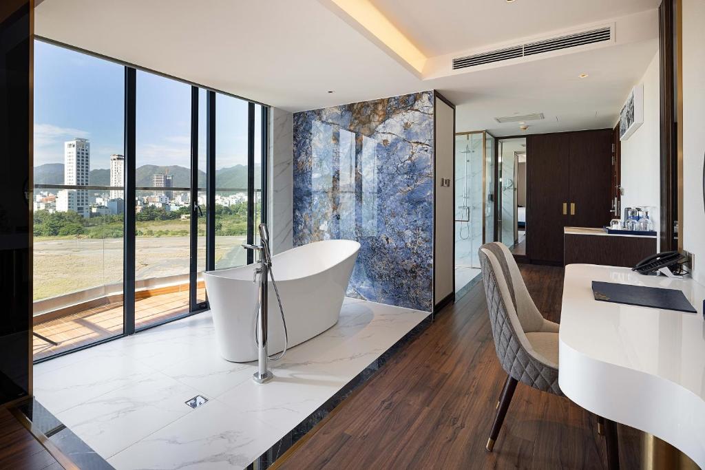 Suite Lãng mạn