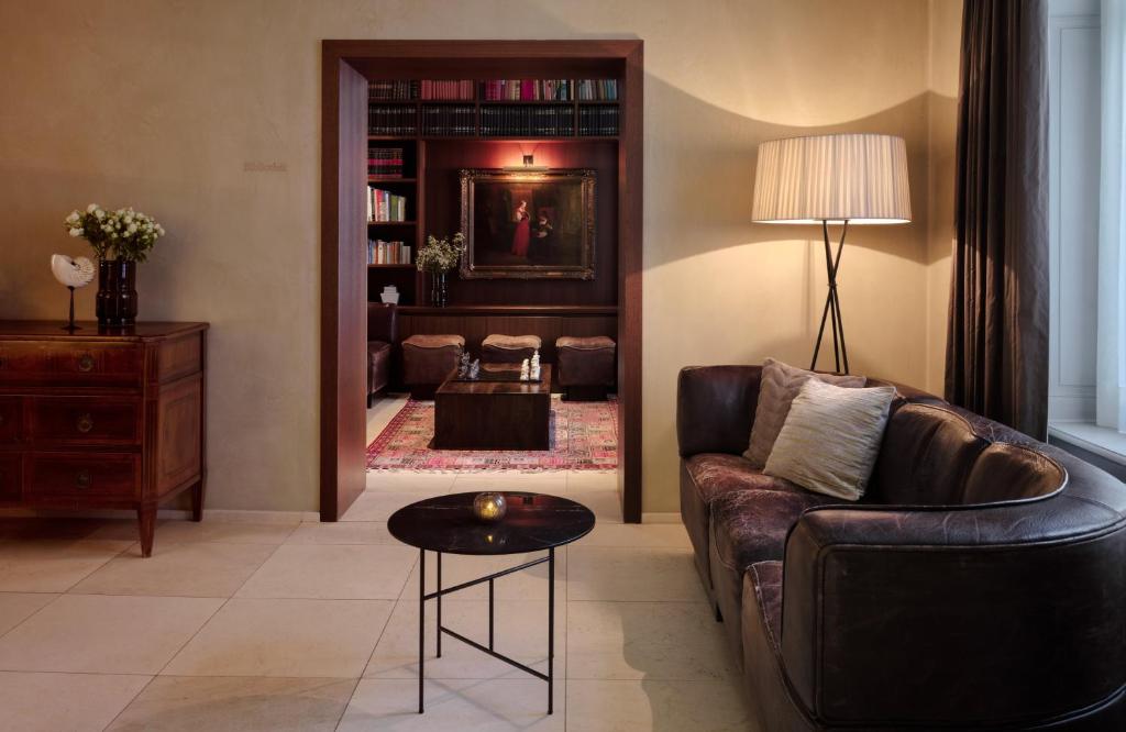 Posezení v ubytování Hotel Alden Splügenschloss Zürich - Leonardo Limited Edition