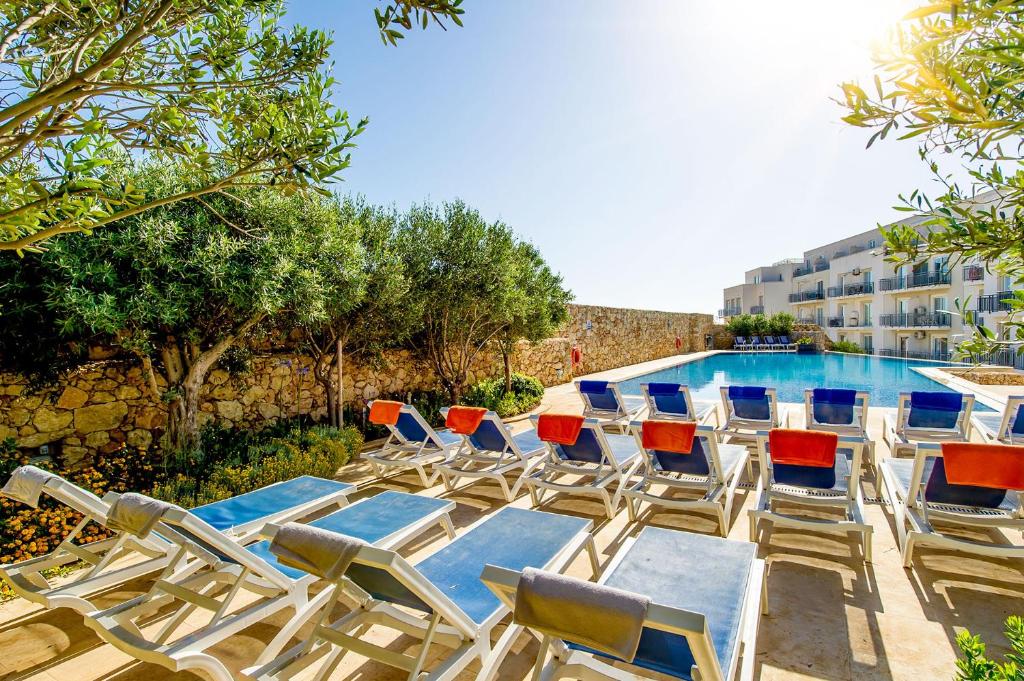 Hillock Residence Apartments - 15