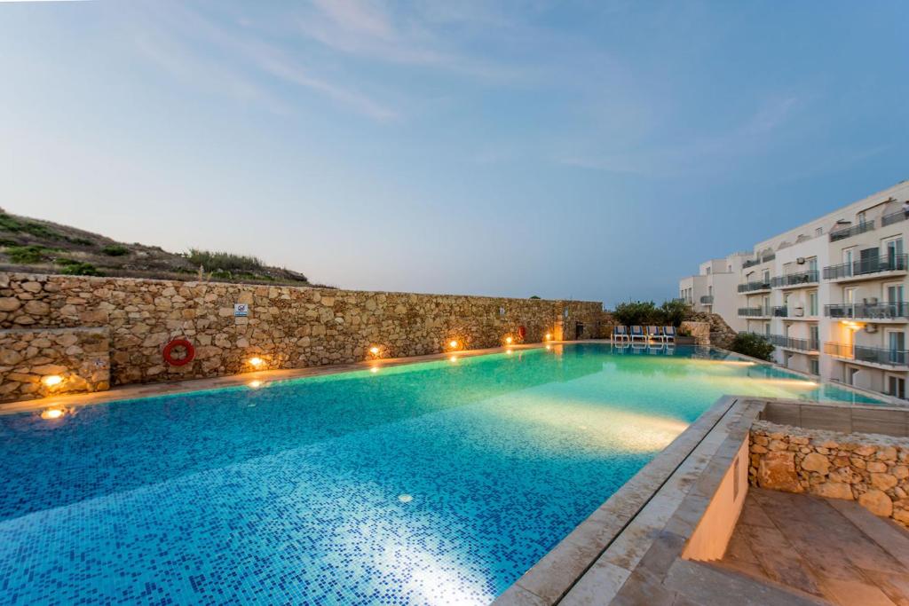 Hillock Residence Apartments - 12