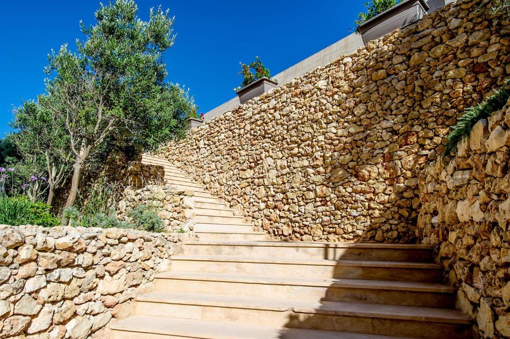 Hillock Residence Apartments - 16