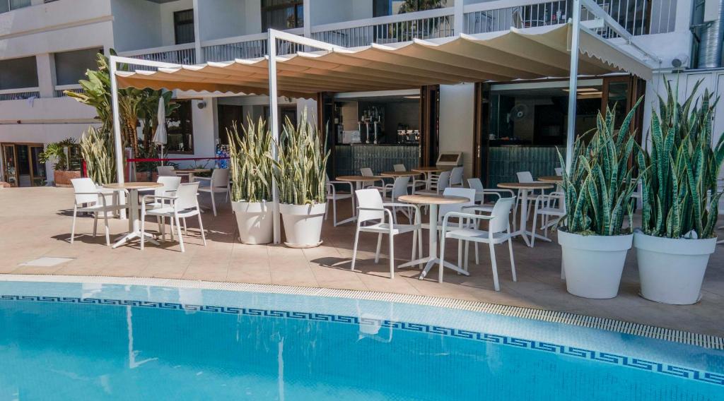 Bazén v ubytování Palm Beach - Excel Hotels & Resorts nebo v jeho okolí