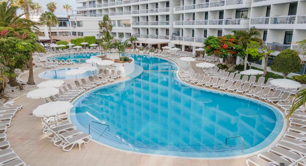 Bazén v ubytování Palm Beach - Excel Hotels & Resorts nebo v jeho okolí