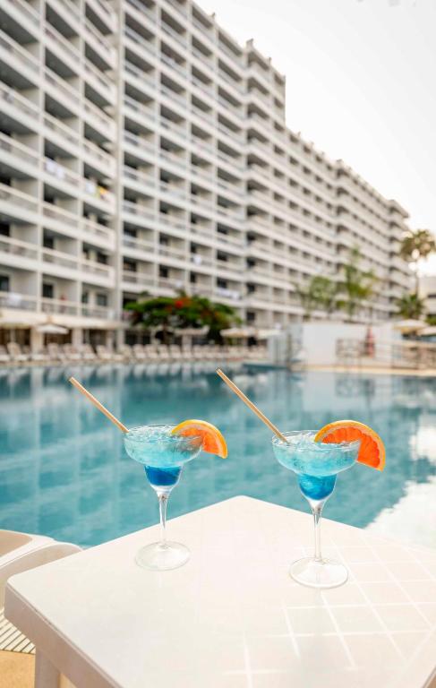 Bazén v ubytování Palm Beach - Excel Hotels & Resorts nebo v jeho okolí