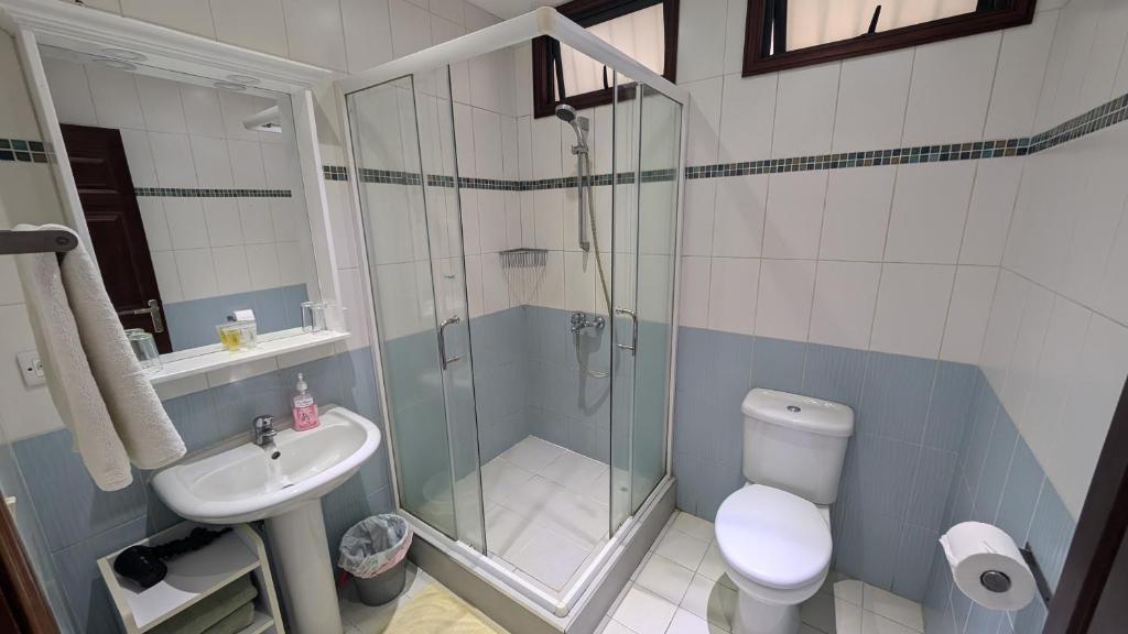 Blue Beryl Guest House - 6